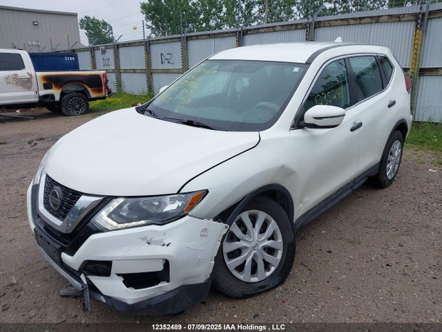 5N1AT2MV5JC707216 Nissan Rogue
