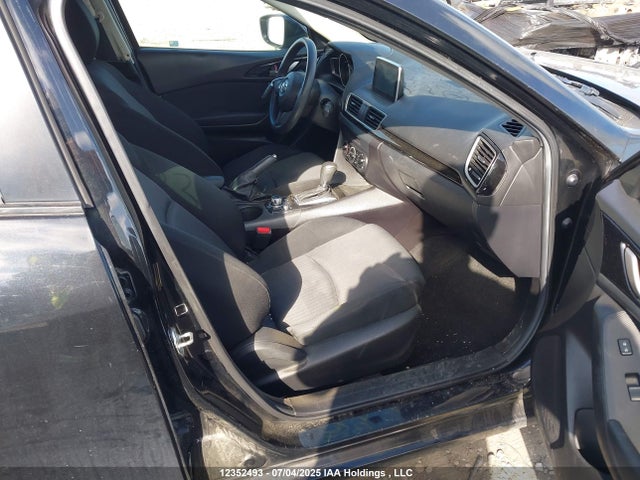 3MZBM1U75GM302754 Mazda pe
