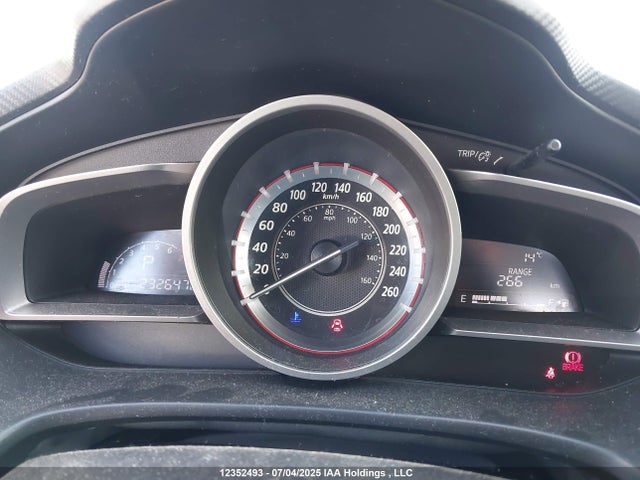 3MZBM1U75GM302754 Mazda pe