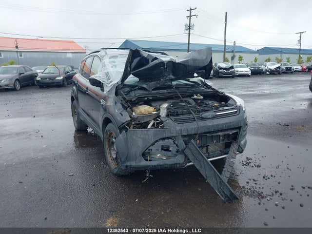 1FMCU9G93GUA87076 Ford 2016