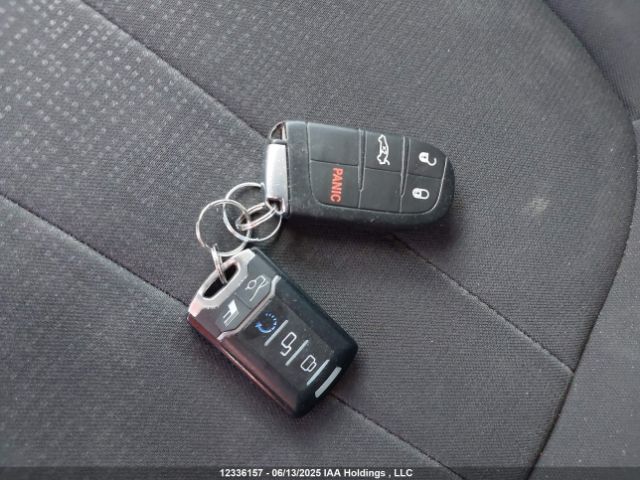 1C3CCCFBXFN600796 Chrysler 200