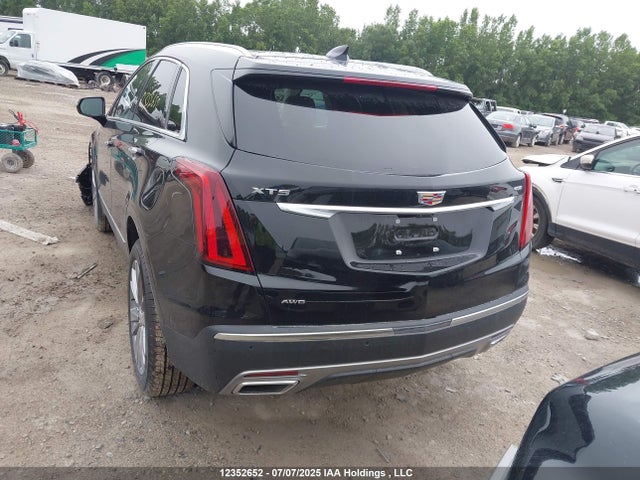 1GYKNDRSXSZ132195 Cadillac lgx