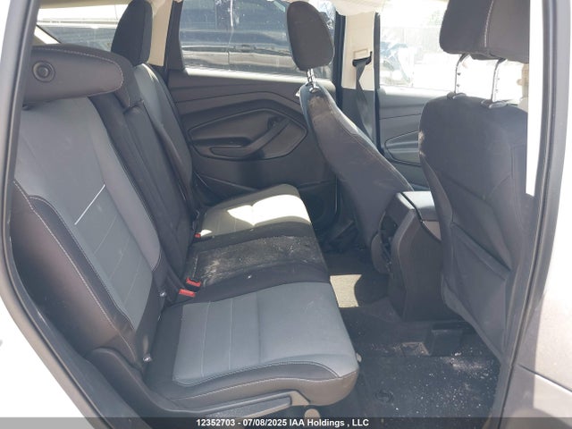 1FMCU0GX0EUD54276 Ford 2014