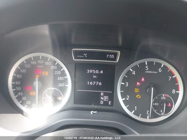 SJKCH5CP1JA050281 Infiniti m27020
