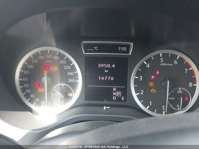 SJKCH5CP1JA050281 Infiniti m27020