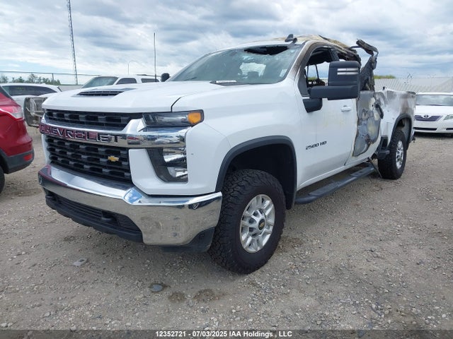 2GC4YNEY8P1727794 Chevrolet l5p