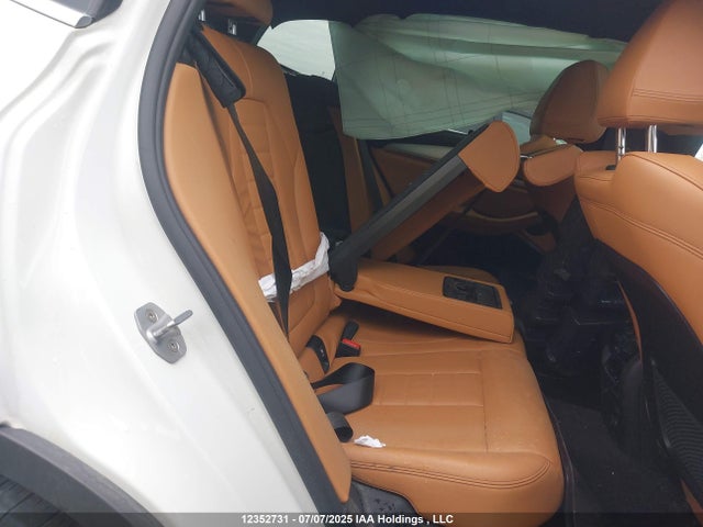 5UXTR9C55KLE21617 BMW X3