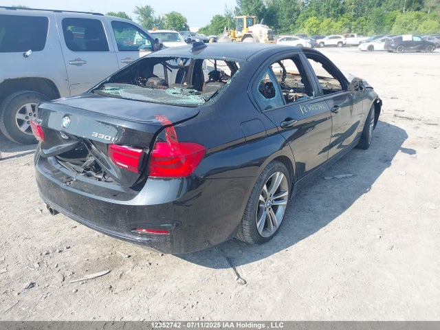 BMW 330I 2018 WBA8D9C55JA614554 Image 4