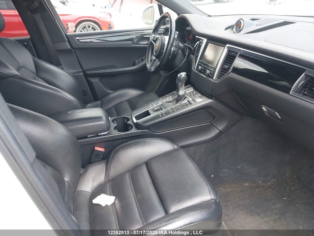 Porsche 2016 2016 WP1AB2A5XGLB48099 Image 5
