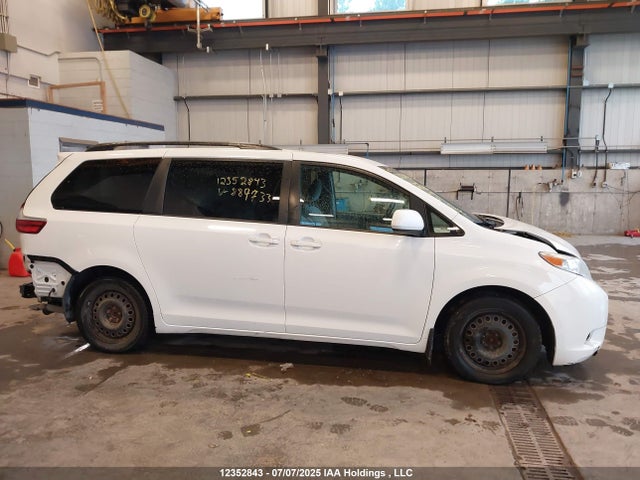 Toyota 2gr-fks 2017 5TDKZ3DC7HS889733 Image 14