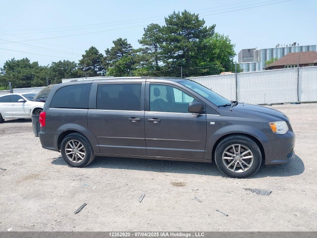 2C4RDGBG3ER281688 Dodge Grand Caravan