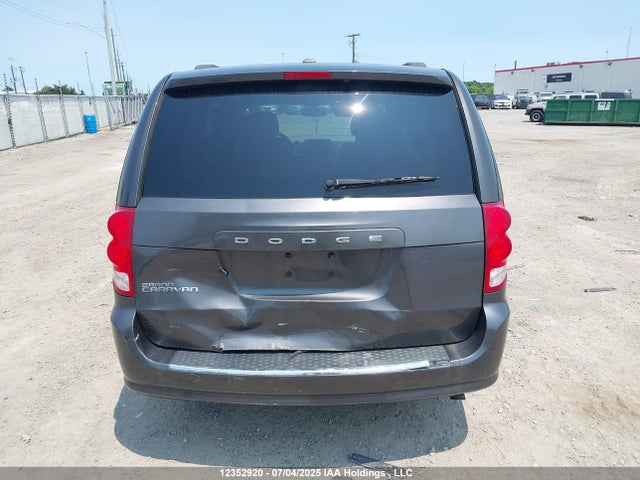 2C4RDGBG3ER281688 Dodge Grand Caravan