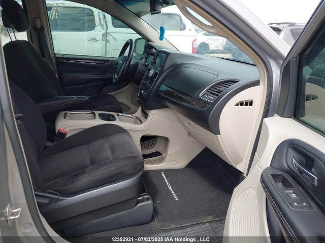 2C4RC1BG2ER351312 Chrysler 2014
