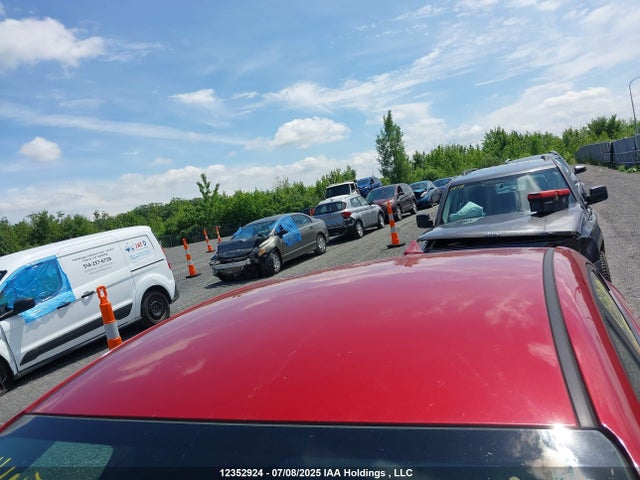 KMHD84LF7HU099482 Hyundai 2017
