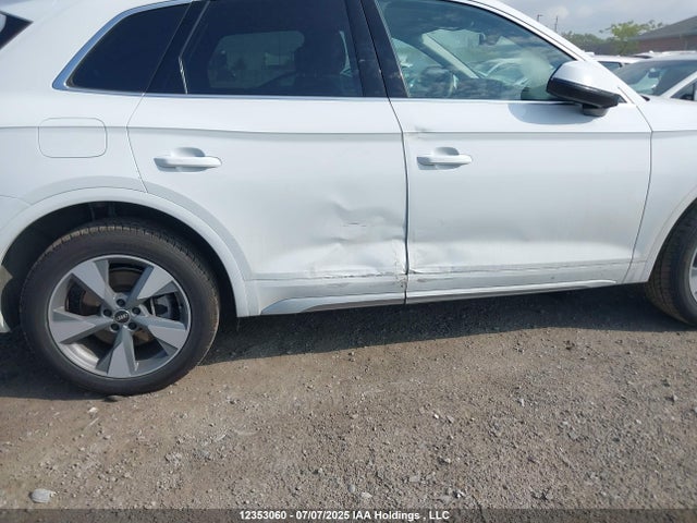 WA1AAAFY8R2063119 Audi 40 tfsi (2.0t)