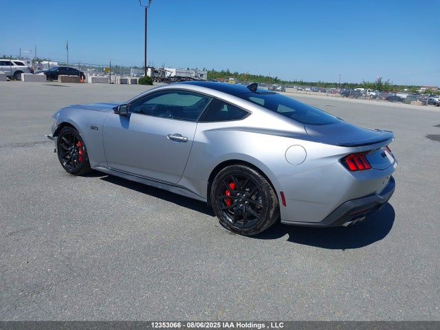 Ford tivct 2024 1FA6P8CF2R5432518 Image 3