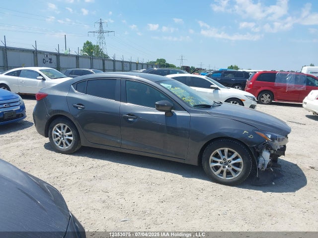 3MZBM1V76EM111243 Mazda pe