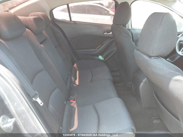 3MZBM1V76EM111243 Mazda pe