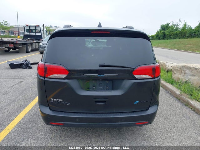 Chrysler 2020 2020 2C4RC1L7XLR127491 Image 16