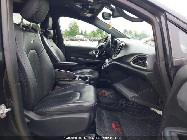 Chrysler 2020 2020 2C4RC1L7XLR127491 Image 5