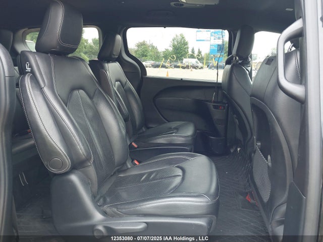 Chrysler 2020 2020 2C4RC1L7XLR127491 Image 8