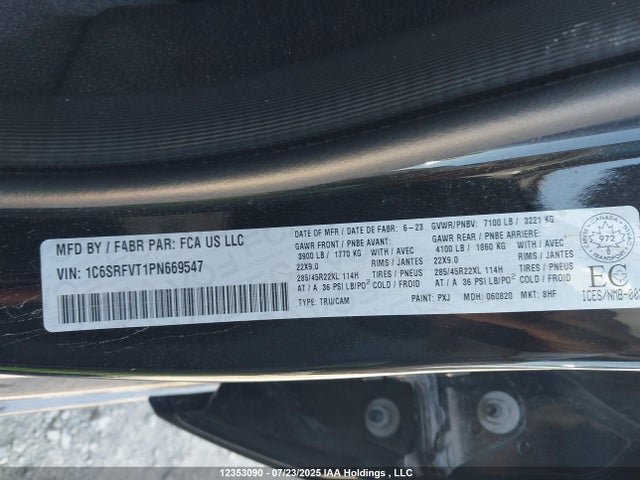 RAM 1500 2023 1C6SRFVT1PN669547 Image 9