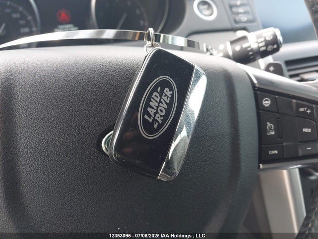 Land Rover aj20p 2018 SALCP2RX6JH748090 Image 11