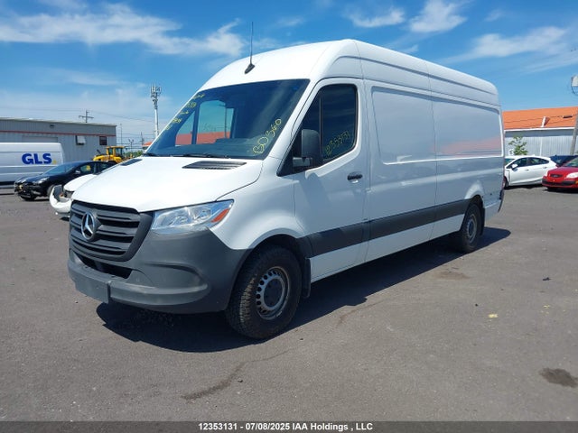 W1Y4DCHY6NP459934 Mercedes-Benz om651