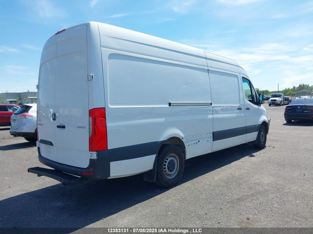 W1Y4DCHY6NP459934 Mercedes-Benz om651