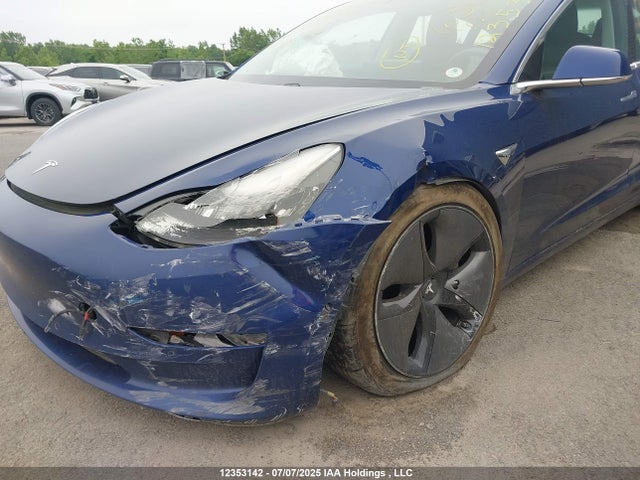 5YJ3E1EB5KF199338 Tesla 2019