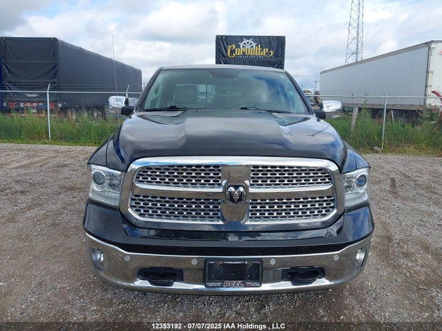 RAM 1500 Laramie 2018 1C6RR7NM1JS283099 Image 30