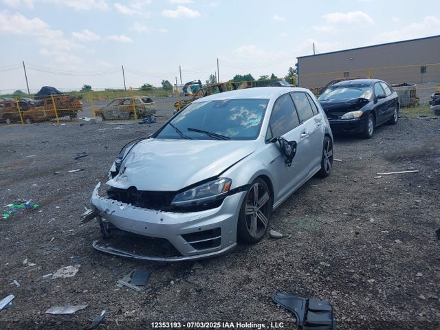 WVWUF7AU1GW155609 Volkswagen 2.0t