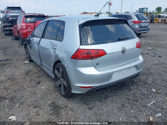 WVWUF7AU1GW155609 Volkswagen 2.0t