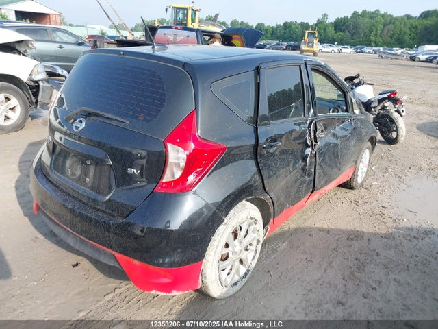 3N1CE2CP5JL362500 Nissan 2018