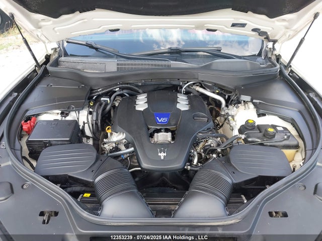 ZN661YUL8JX270580 Maserati m156e