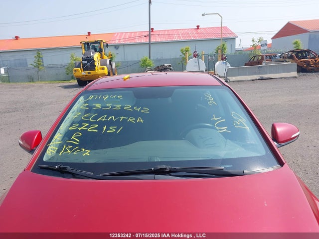 KMHD84LF6HU272151 Hyundai Elantra