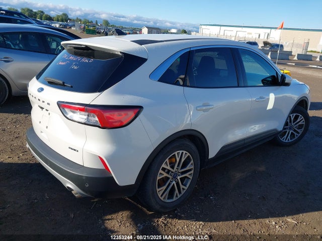 1FMCU9H64NUA54637 Ford ESCAPE SEL