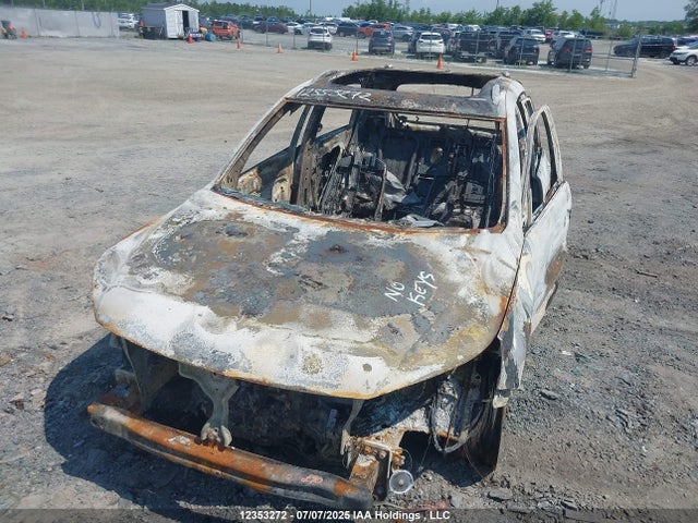 WVGJV3AXXEW620843 Volkswagen 2014