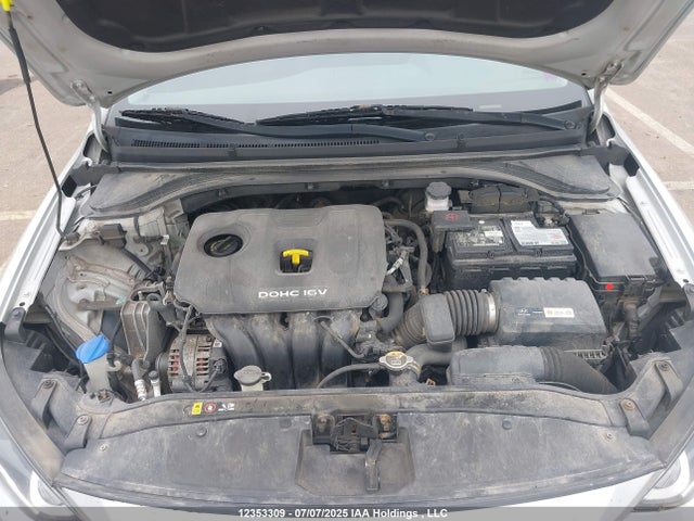 5NPD74LF4HH120869 Hyundai Elantra