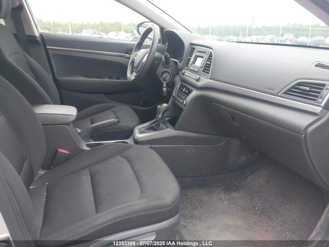 5NPD74LF4HH120869 Hyundai Elantra