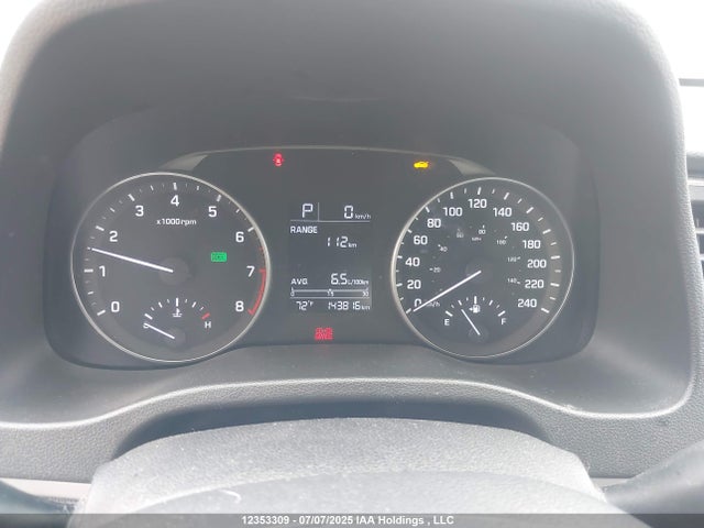 5NPD74LF4HH120869 Hyundai Elantra