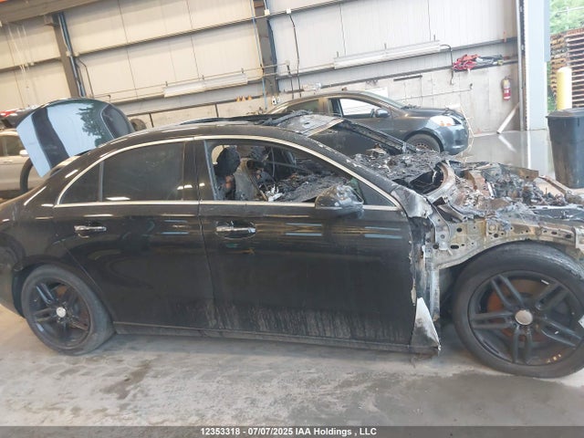 WDD3G4FB7LW040639 Mercedes-Benz m260