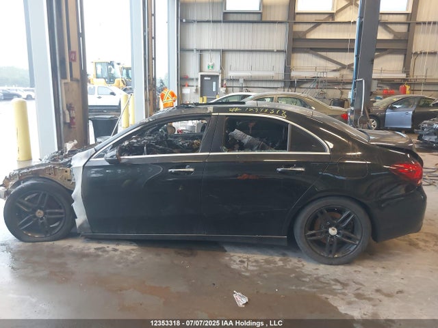WDD3G4FB7LW040639 Mercedes-Benz m260