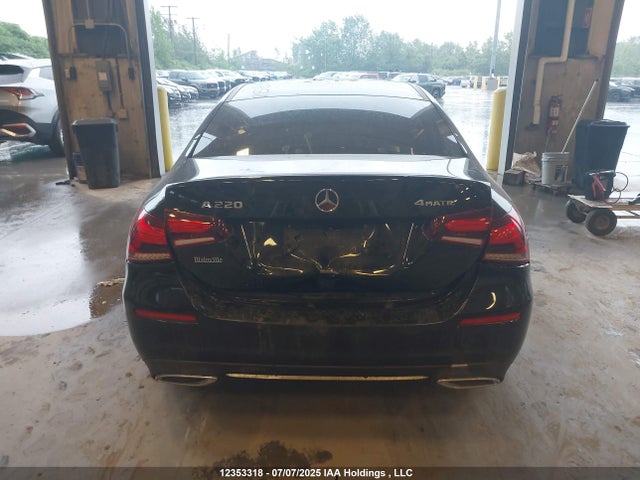 WDD3G4FB7LW040639 Mercedes-Benz m260