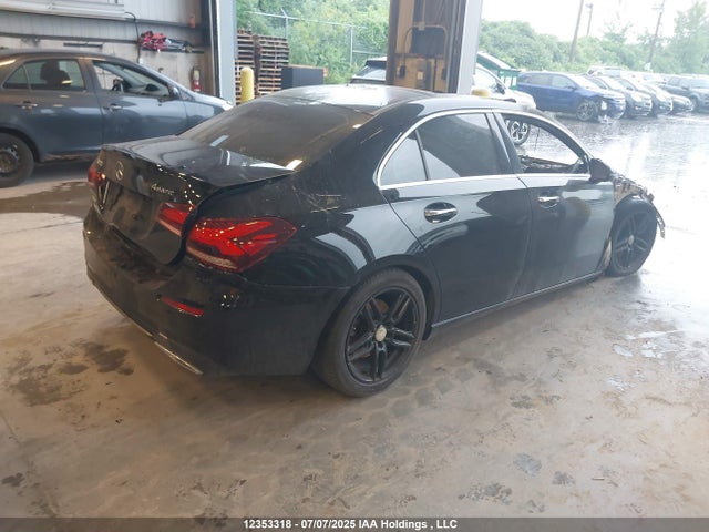 WDD3G4FB7LW040639 Mercedes-Benz m260
