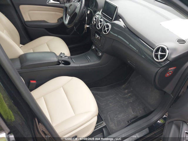 Продаж на аукціоні авто 2014 Mercedes-benz B250, vin: WDDMH4EB6EJ214784, номер лоту: 12353339