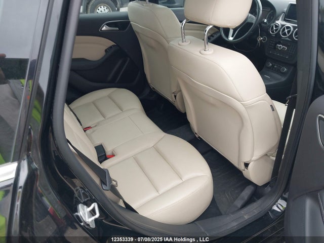 Продаж на аукціоні авто 2014 Mercedes-benz B250, vin: WDDMH4EB6EJ214784, номер лоту: 12353339