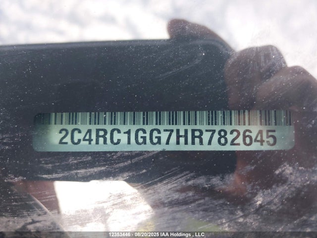 2C4RC1GG7HR782645 Chrysler 2017