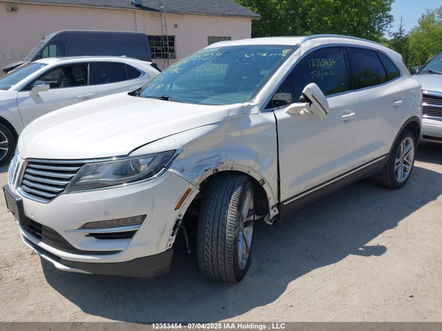 5LMTJ2AH5FUJ38248 Lincoln 2015