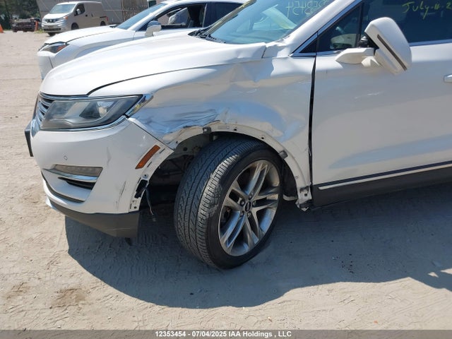 5LMTJ2AH5FUJ38248 Lincoln 2015